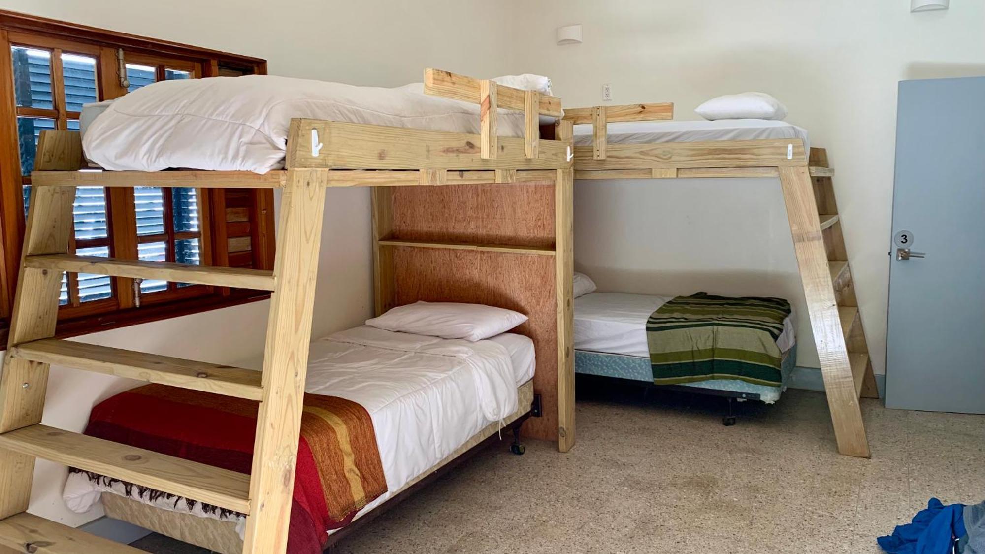 Albergue Gordon Town Kotch Kingston Exterior foto